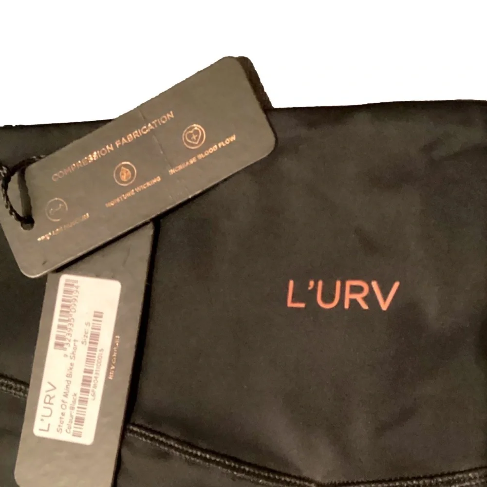 NWT L’URV STATE OF MIND BLACK BIKER SHORTS Yoga Run - Picture 7 of 8